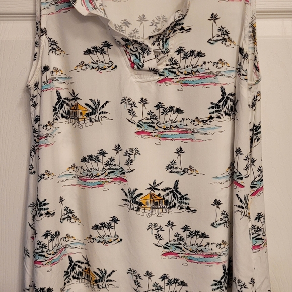 Crown & Ivy White Sleeveless Ruffled Collar Mini Sundress - Picture 5 of 5